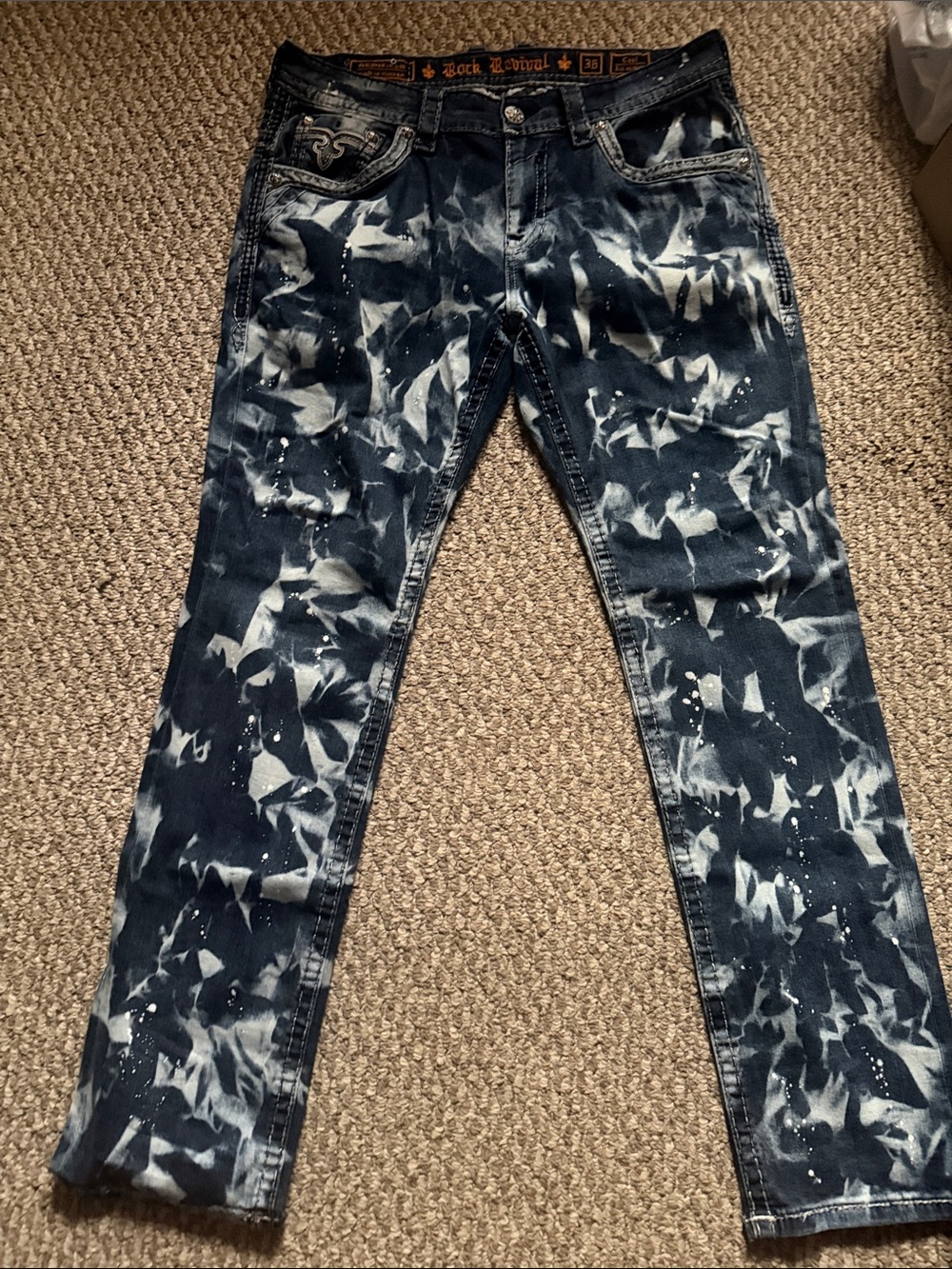 Rock Revival Men's Cael Alt Straight Jeans. Size: 36W/32.5L/18.5Inseem - Picture 2 of 11